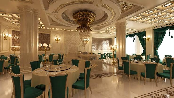 Hotel Dining